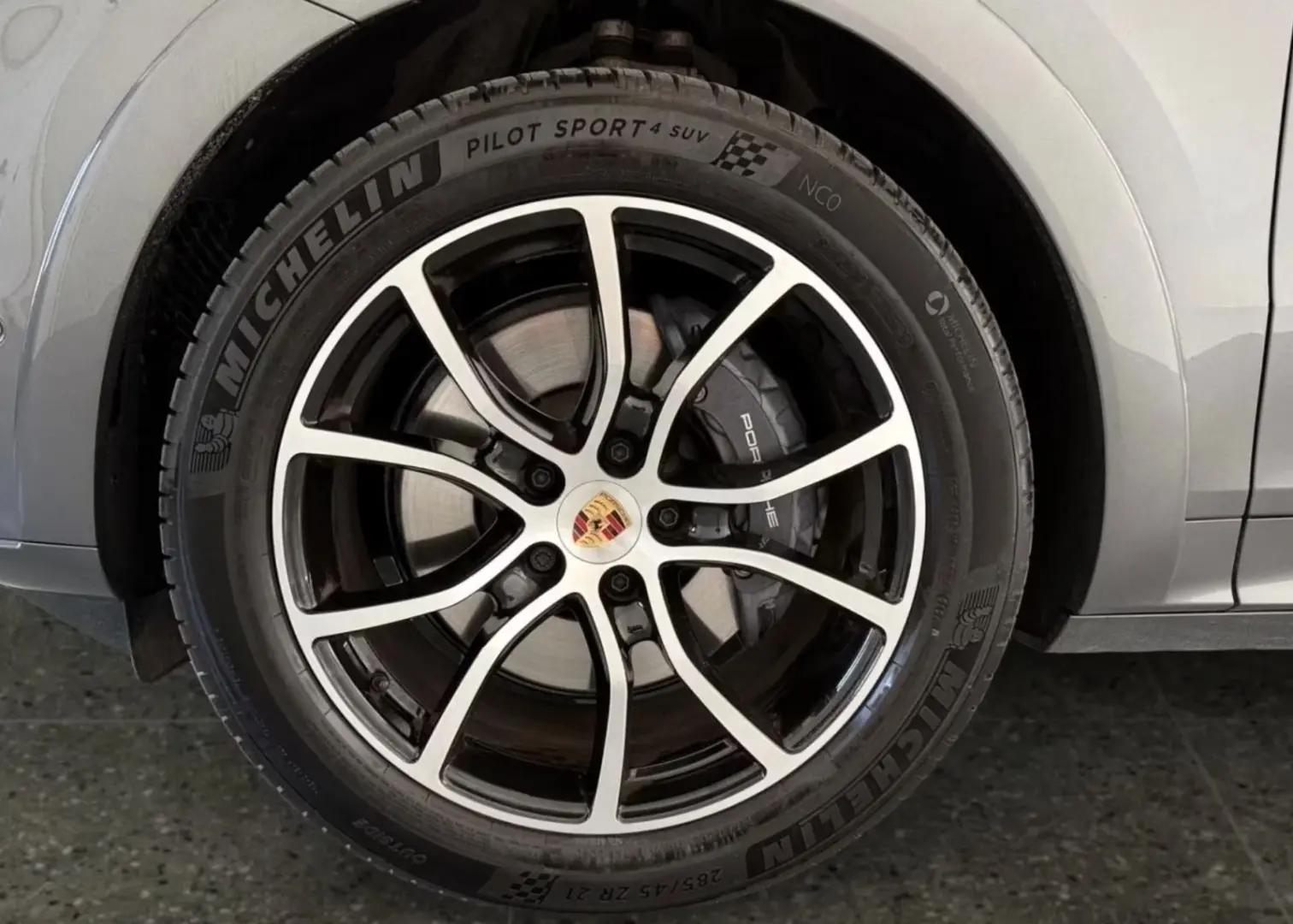 Porsche Cayenne Coupe E-Hybrid*Chrono-Paket*