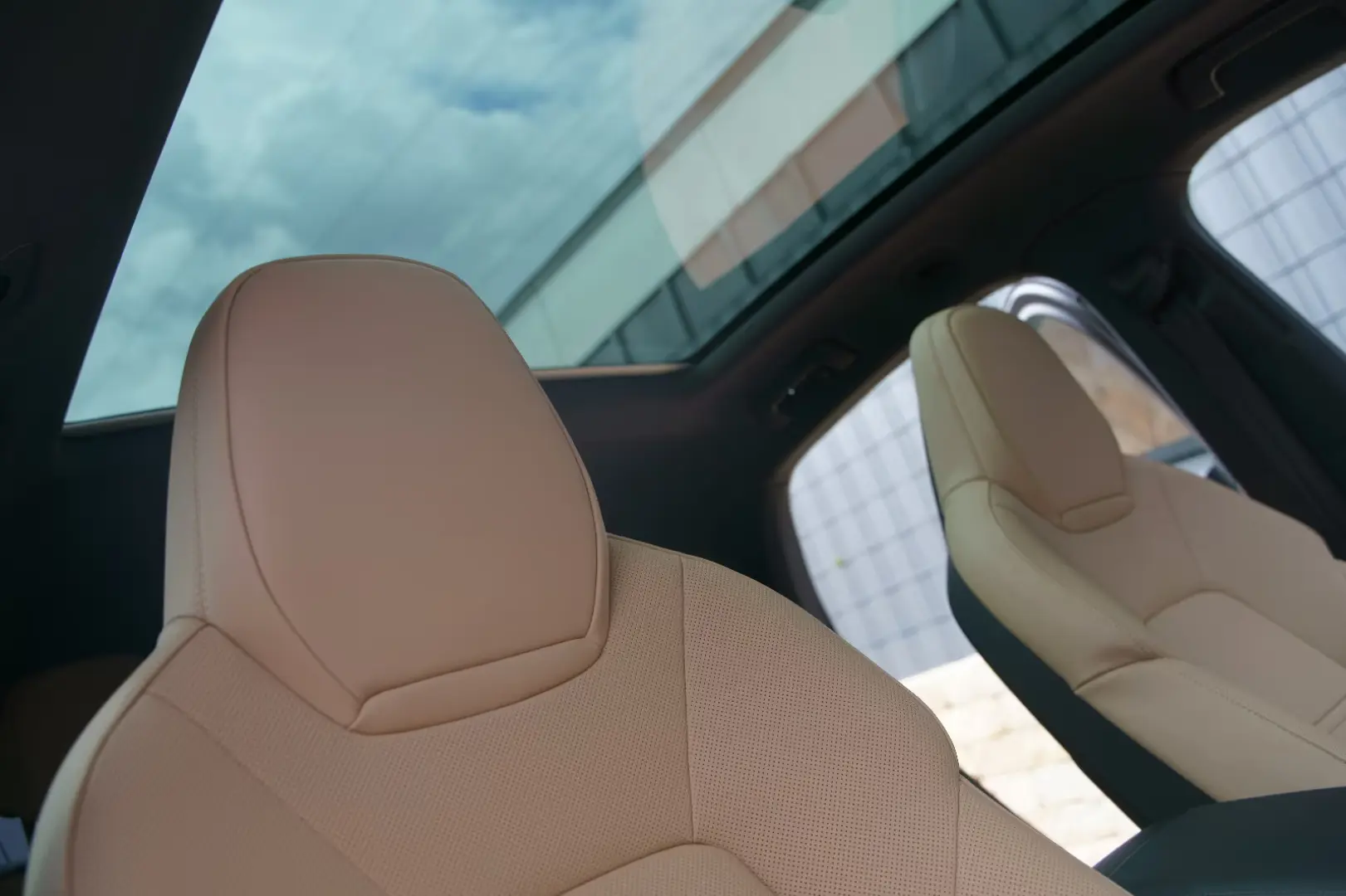 Porsche Cayenne Coupe E-Hybrid *P-DISPLAY