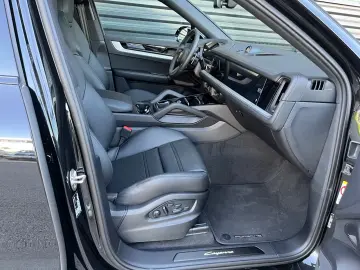 Porsche Cayenne Coupe E-Hybrid LUFT-BOSE-HEAD