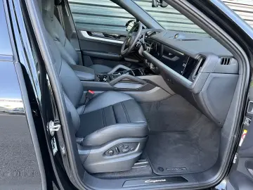 Porsche Cayenne Coupe E-Hybrid LUFT-BOSE-HEAD
