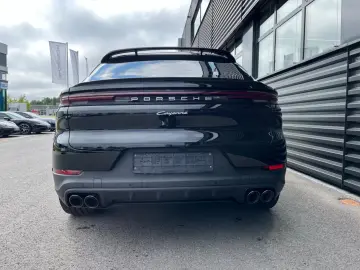 Porsche Cayenne Coupe E-Hybrid LUFT-BOSE-HEAD