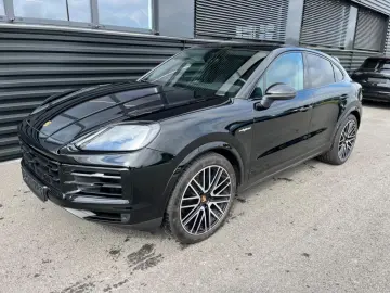 Porsche Cayenne Coupe E-Hybrid LUFT-BOSE-HEAD