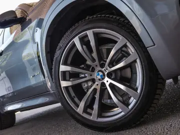BMW X6 xDrive