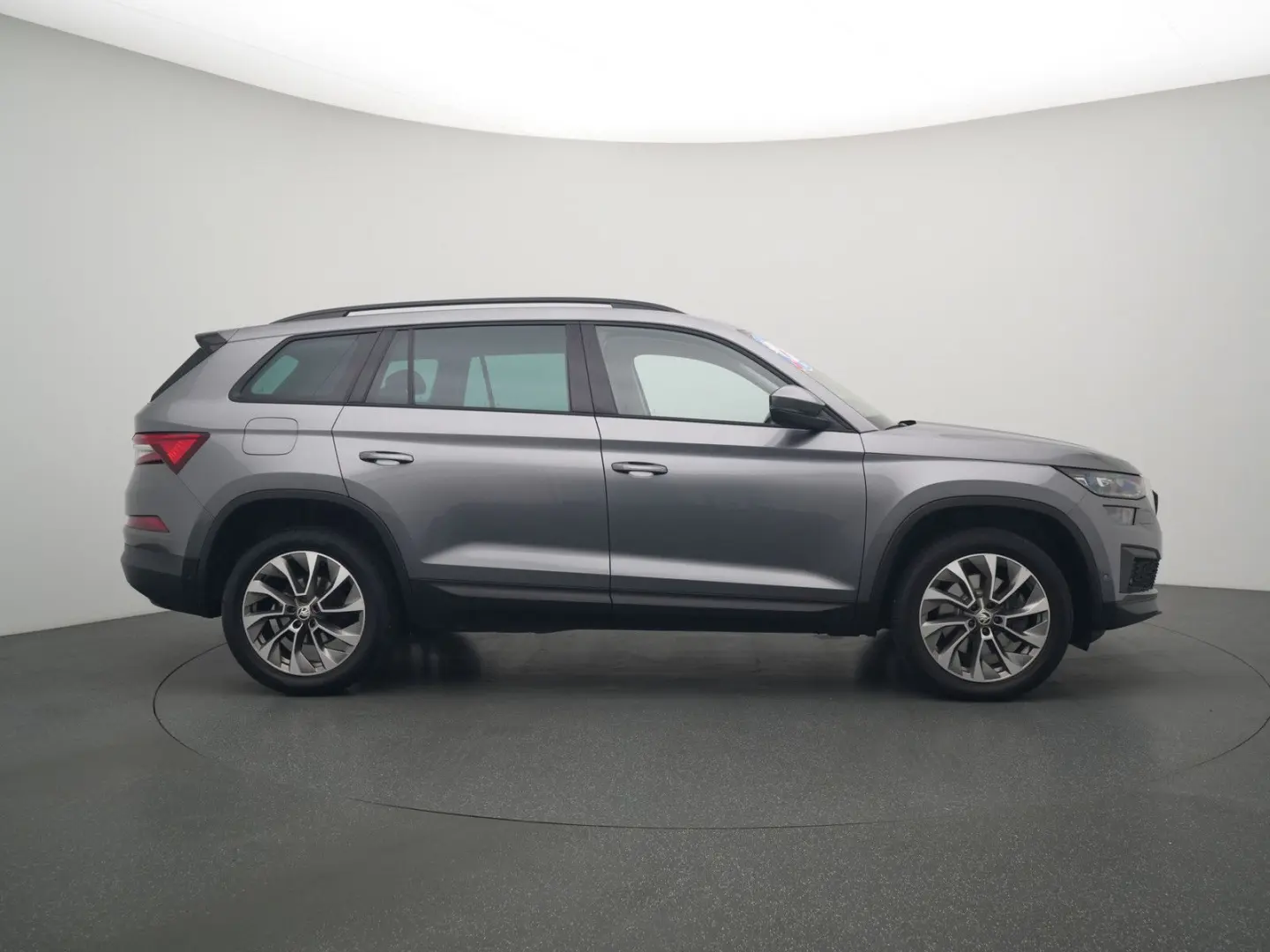 Kodiaq Tour 4x4 DSG LED VIRT NAVI LED CARPLAY