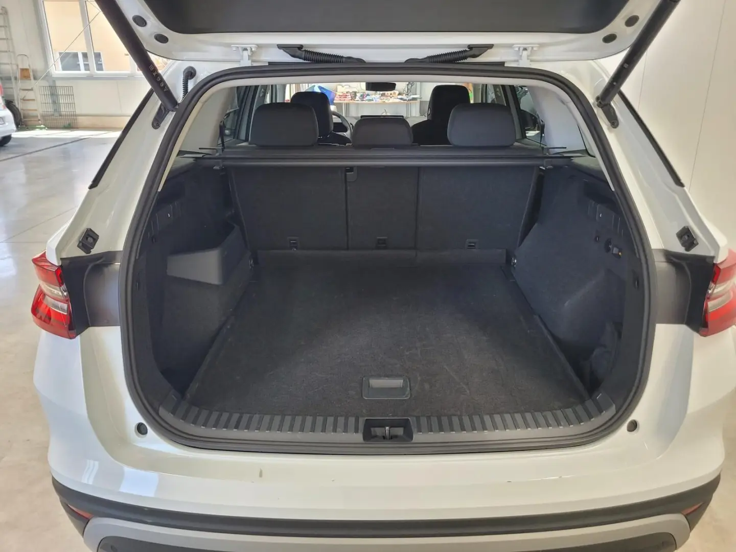 Kodiaq Selection DSG 4x4*AHK*Navi*Matrix*ACC*18
