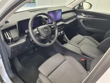 Kodiaq Selection DSG 4x4*AHK*Navi*Matrix*ACC*18