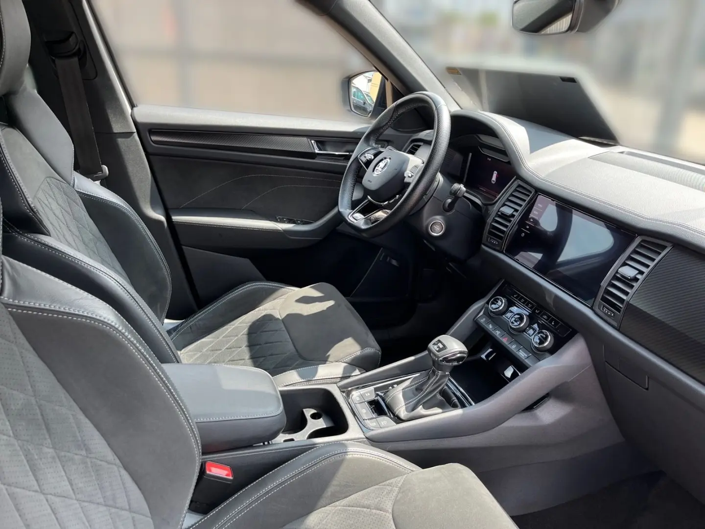 Kodiaq 2.0 TSI *Sportline* 4x4*AHK*LED*Clima*Rüc