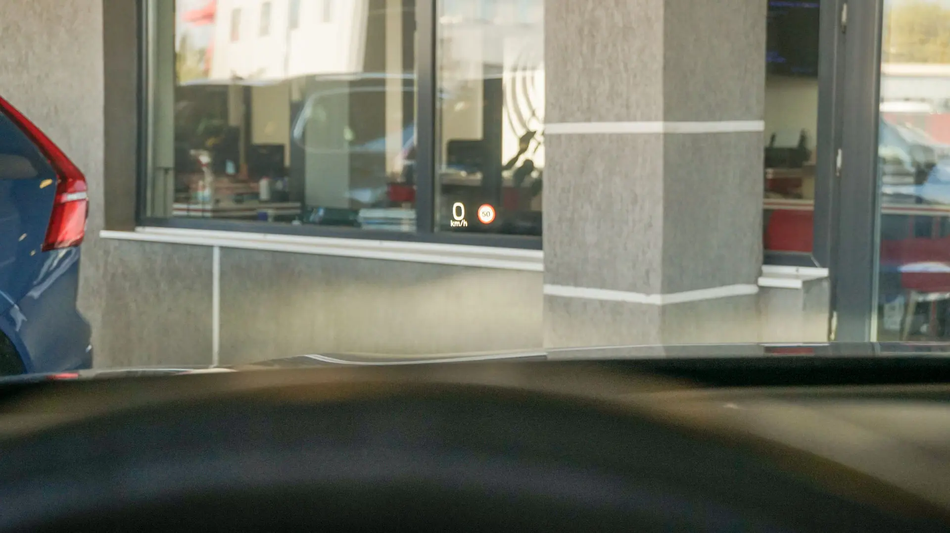 VOLVO XC60 B4 INSCRIPTION