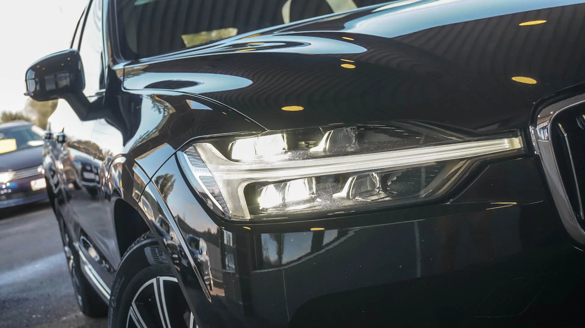 VOLVO XC60 B4 INSCRIPTION