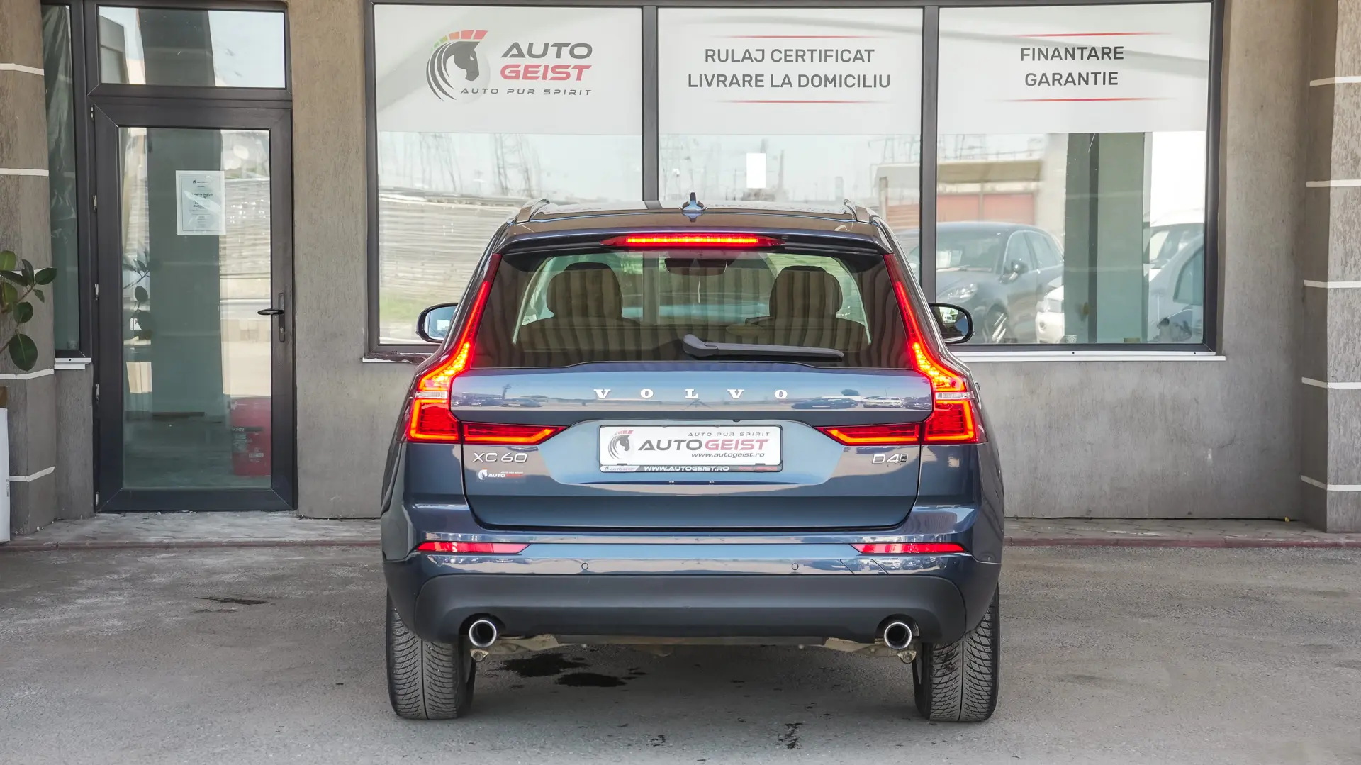 VOLVO XC60 BUSINESS EXECUTIVE