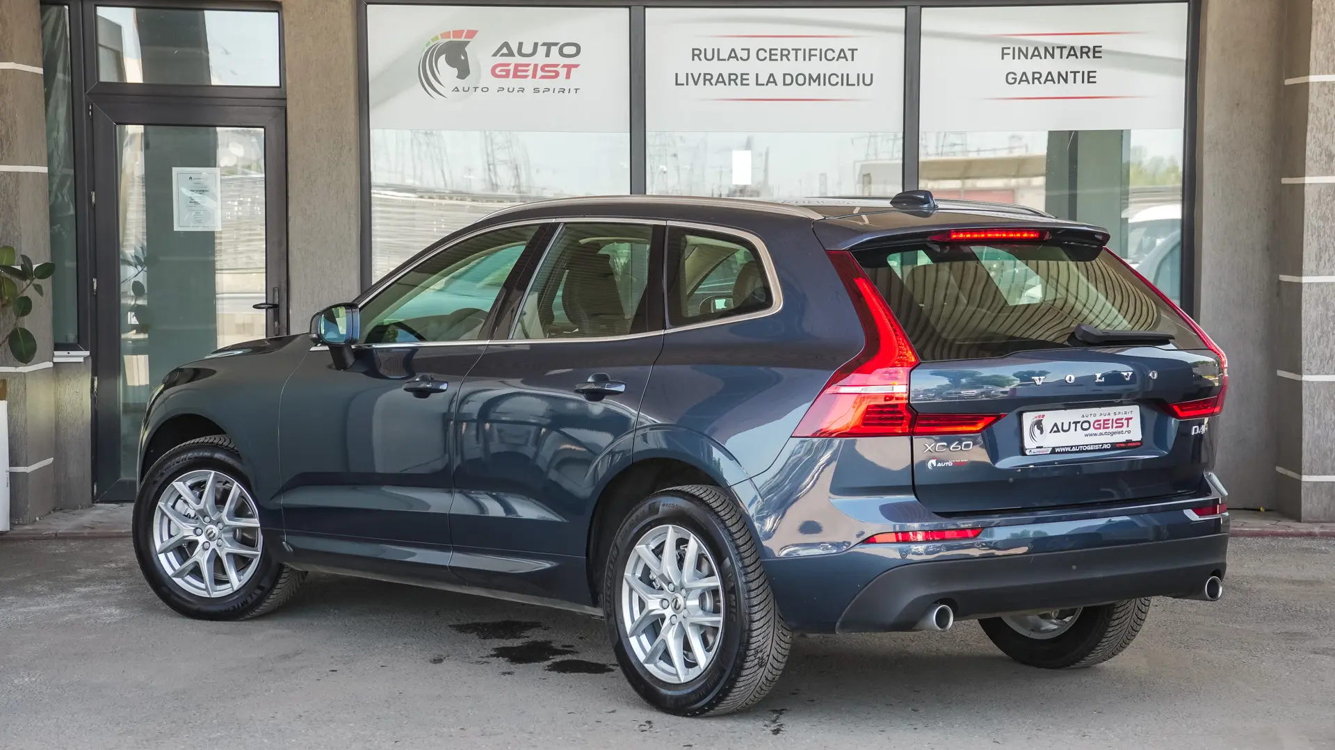 VOLVO XC60 BUSINESS EXECUTIVE