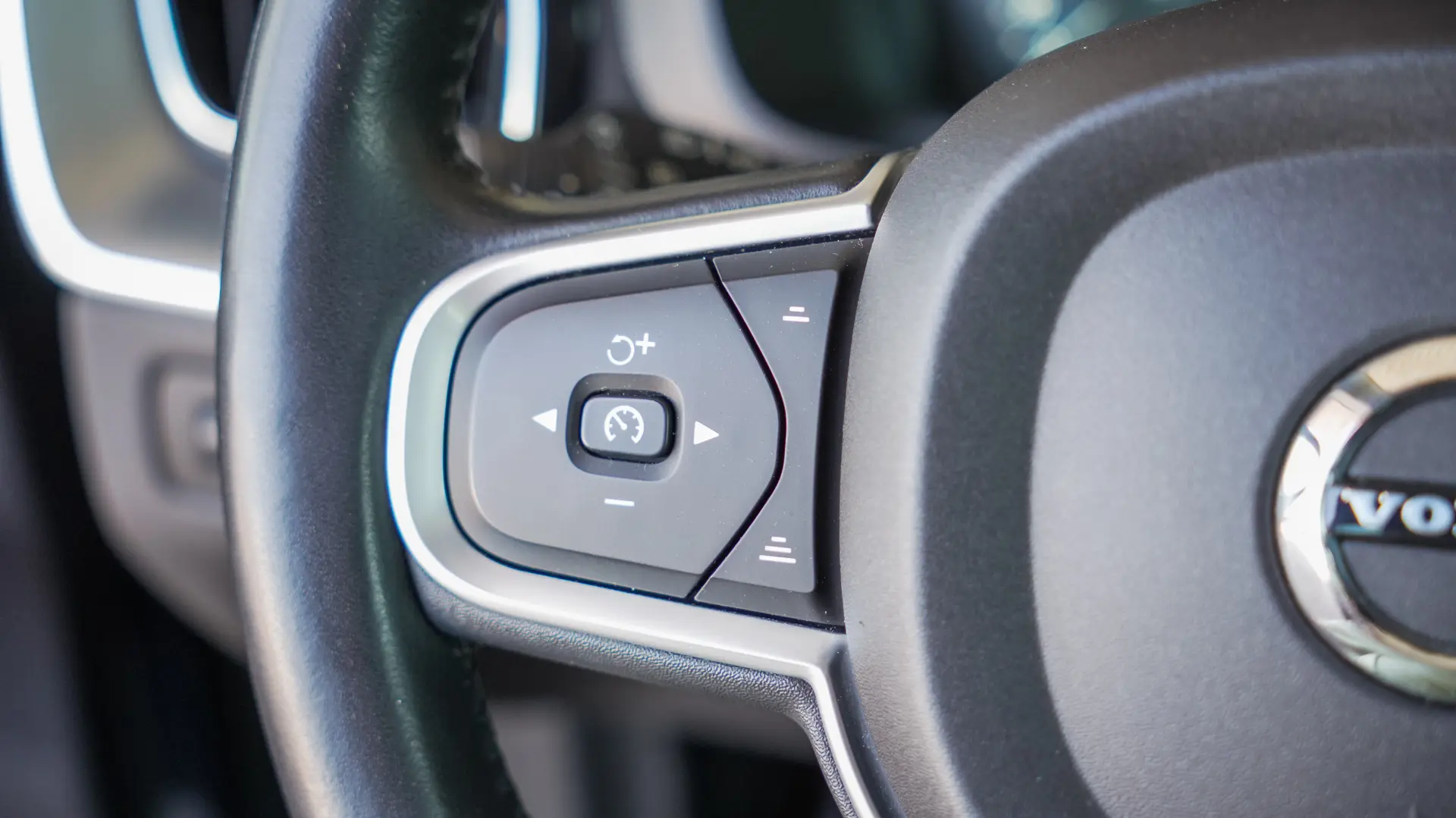 VOLVO XC60 BUSINESS EXECUTIVE