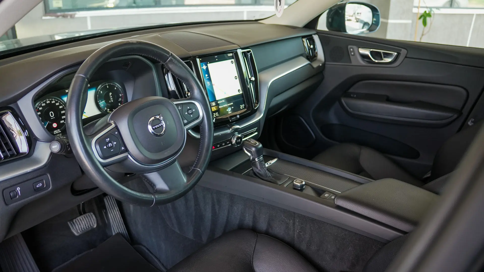 VOLVO XC60 BUSINESS EXECUTIVE