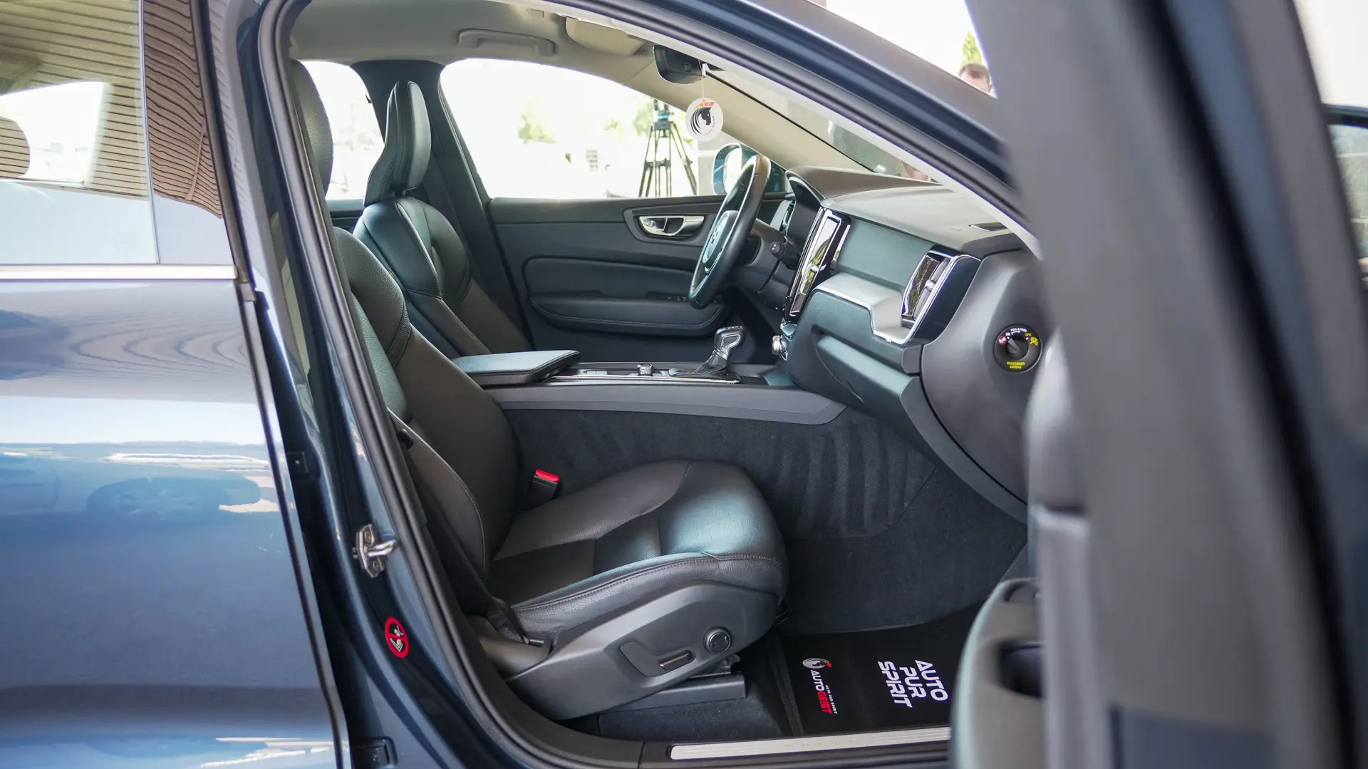 VOLVO XC60 BUSINESS EXECUTIVE