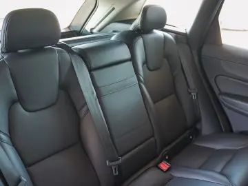 VOLVO XC60 BUSINESS EXECUTIVE