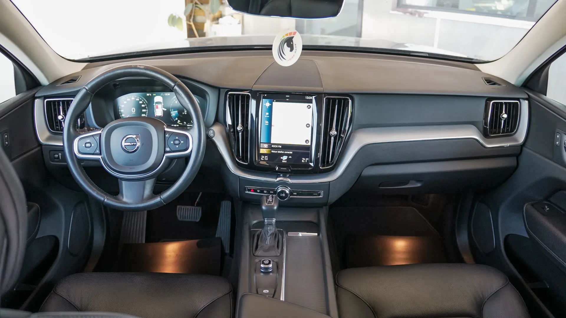 VOLVO XC60 BUSINESS EXECUTIVE