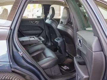 VOLVO XC60 BUSINESS EXECUTIVE