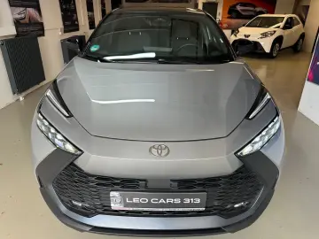 C-HR Hybrid FWD Team Deutschland