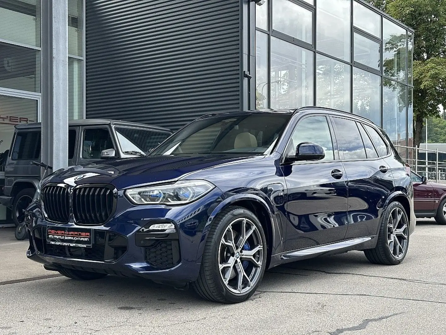 X5 xDrive45e PHEV M-Paket Aut. / Luft / Pano ...
