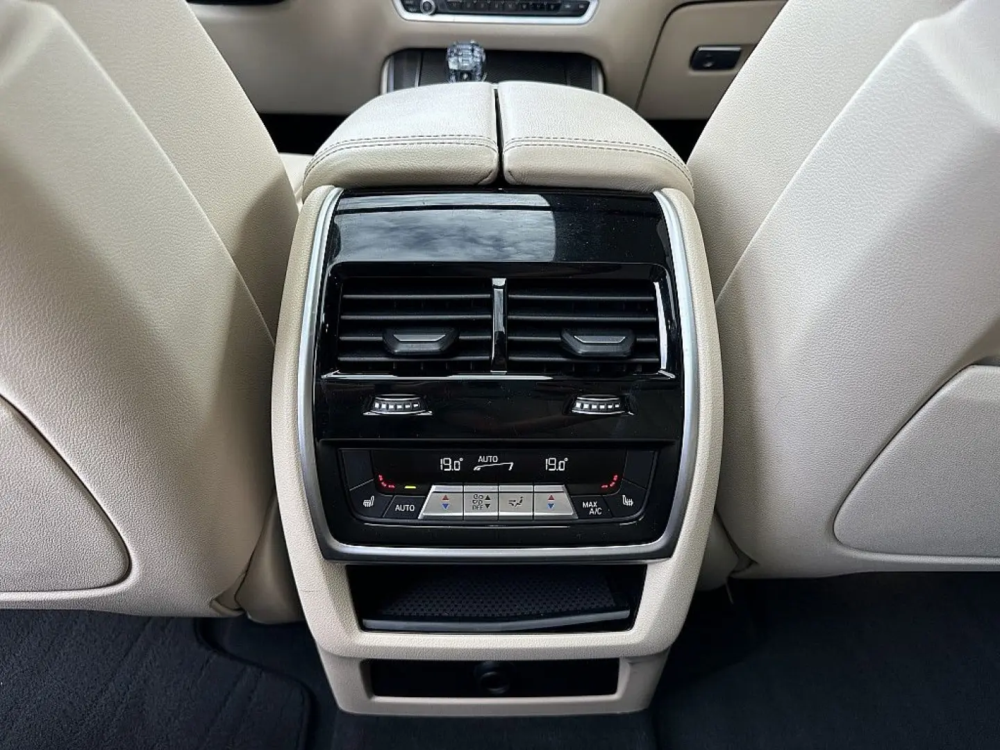 X5 xDrive45e PHEV M-Paket Aut. / Luft / Pano ...