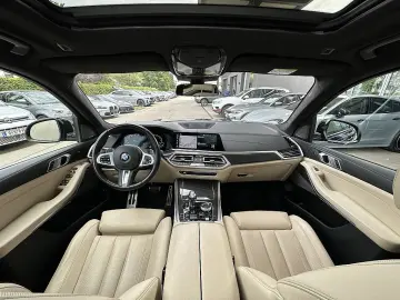 X5 xDrive45e PHEV M-Paket Aut. / Luft / Pano ...
