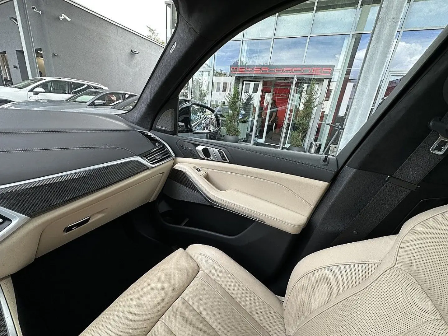 X5 xDrive45e PHEV M-Paket Aut. / Luft / Pano ...