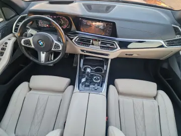 X5 xDrive 40 d M-SPORT PANO SOFT-CLOSE SKY 22
