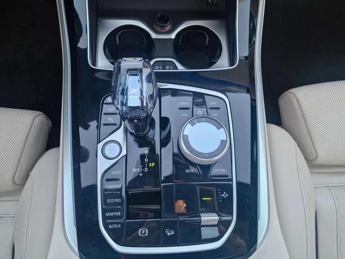 X5 xDrive 40 d M-SPORT PANO SOFT-CLOSE SKY 22
