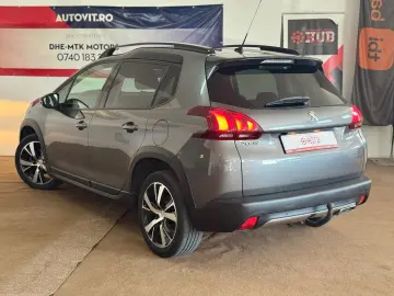 PEUGEOT 2008 GT Line 1.2 Turbo Automat