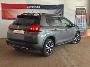 PEUGEOT 2008 GT Line 1.2 Turbo Automat