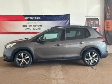 PEUGEOT 2008 GT Line 1.2 Turbo Automat