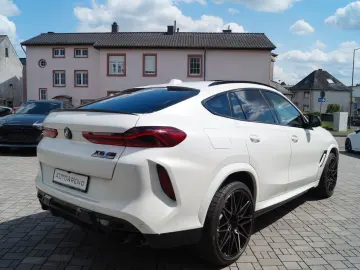 X6 M Competition *Facelift, Frozen white, Sky*