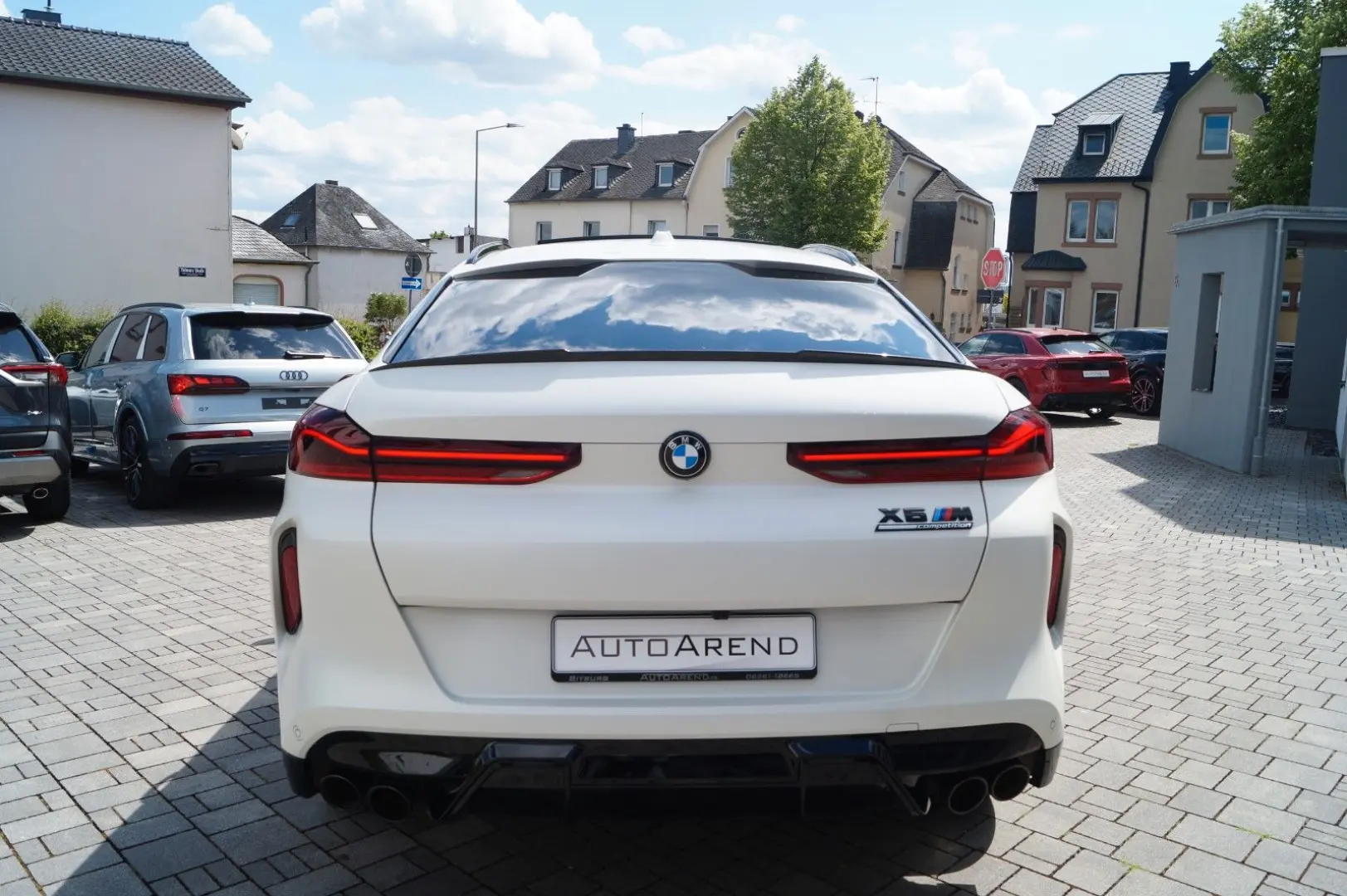 X6 M Competition *Facelift, Frozen white, Sky*