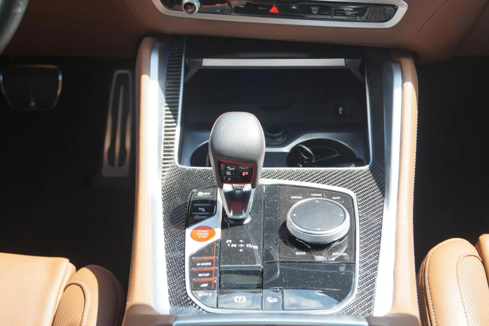 X6 M Competition *Facelift, Frozen white, Sky*