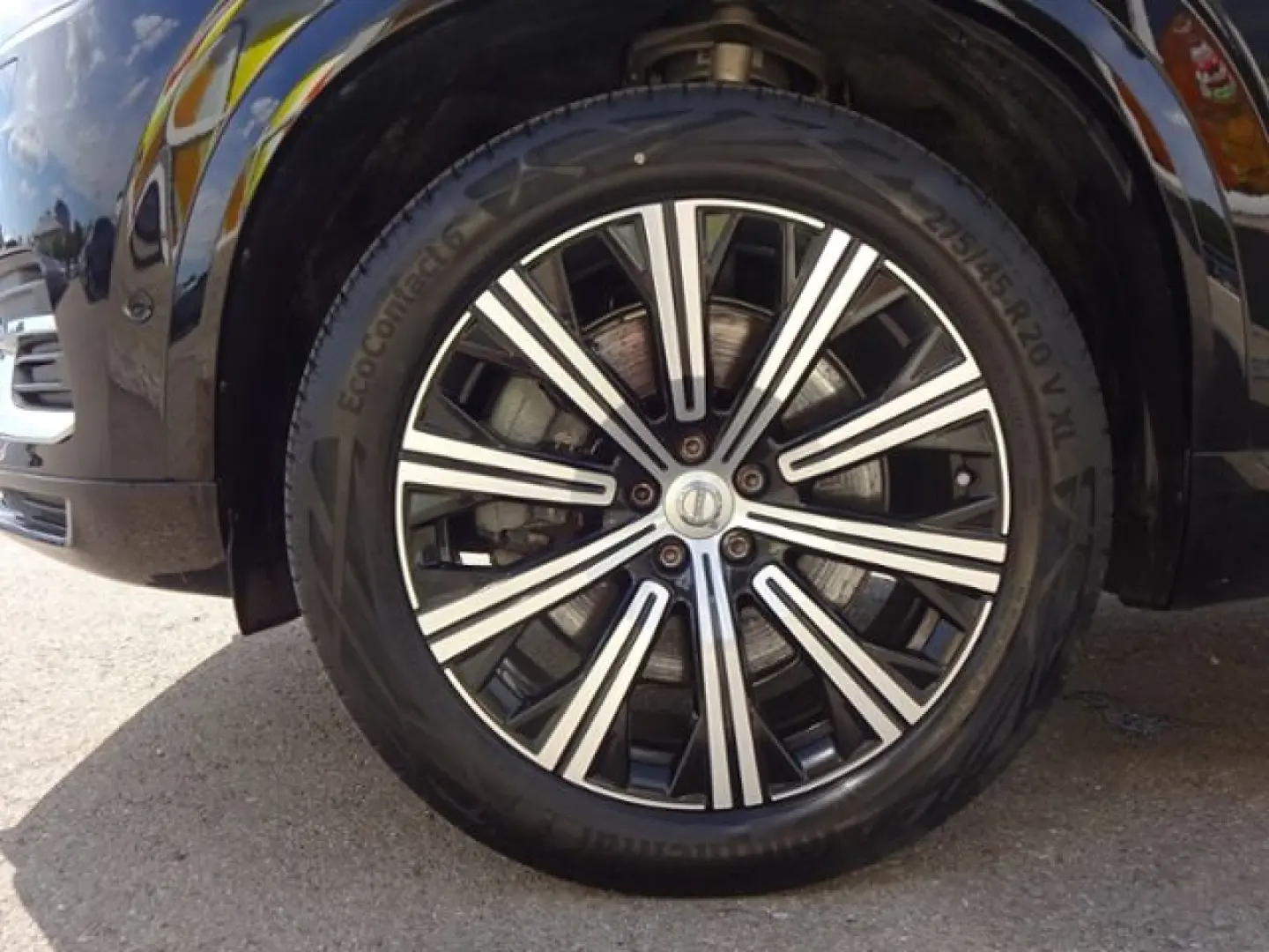 XC90 T8 Plus Bright Plug-In AHK Luftfw ACC HUD