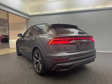 Audi Q8 50 TDI quattro