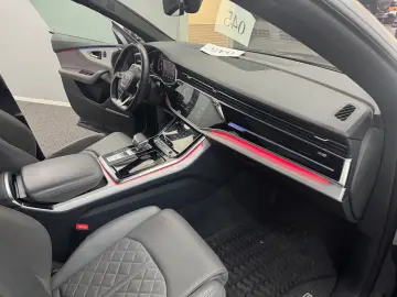 Audi Q8 50 TDI quattro
