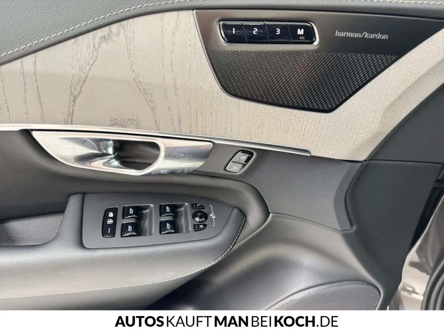 XC90 T8 Plug-In AWD Plus ACC BLIS Four-C. 360°