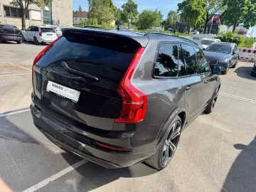XC90 Ultimate Dark Recharge Plug-In Hybrid AWD T