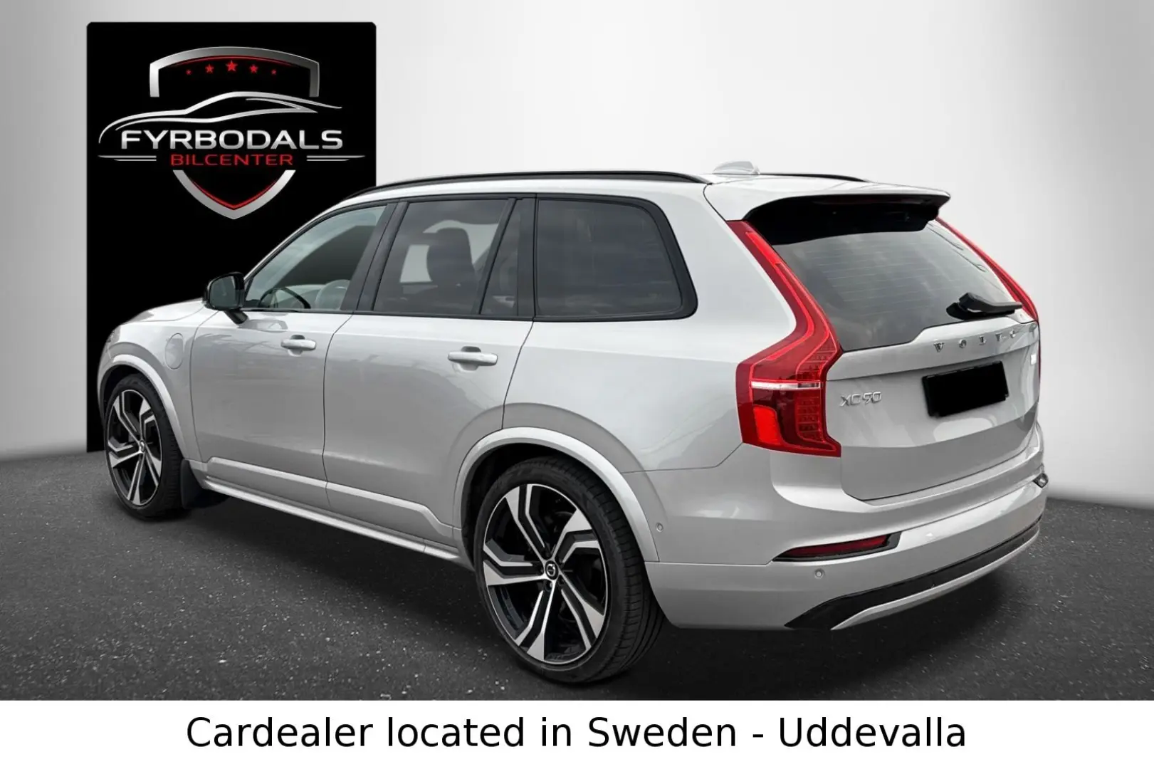 XC90 T8 AWD 456hp Plug-In ULT-Dark Recharge *VAT