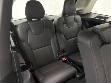 XC90 T8 AWD 456hp Plug-In ULT-Dark Recharge *VAT