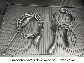 XC90 T8 AWD 456hp Plug-In ULT-Dark Recharge *VAT