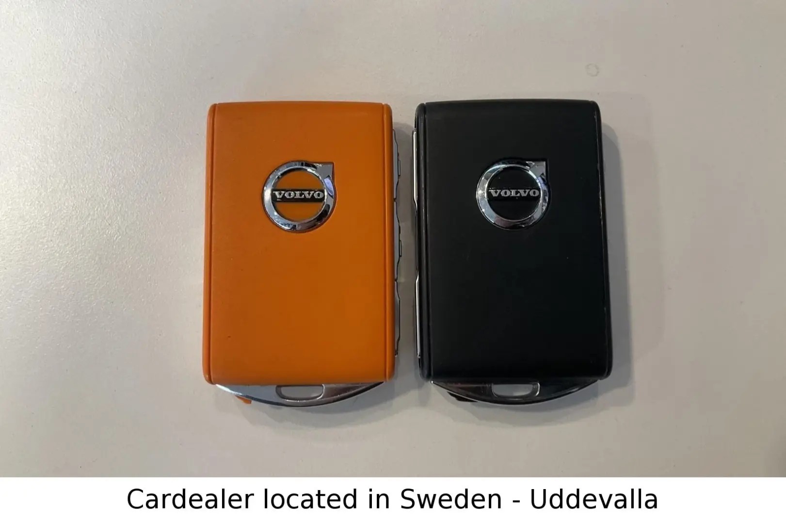 XC90 T8 AWD 456hp Plug-In ULT-Dark Recharge *VAT
