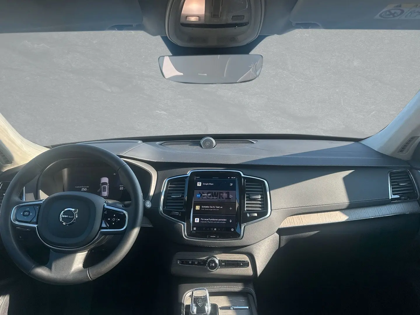 XC90 T8 AWD Recharge Ultra Dark 7-Sitzer AHK SD