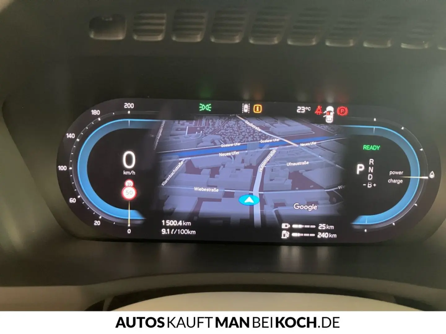 XC90 T8 AWD Plug-in Hybrid Ultra Dark