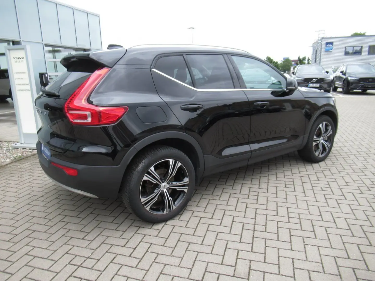 XC40 Recharge T4 Inscription Expression Automati