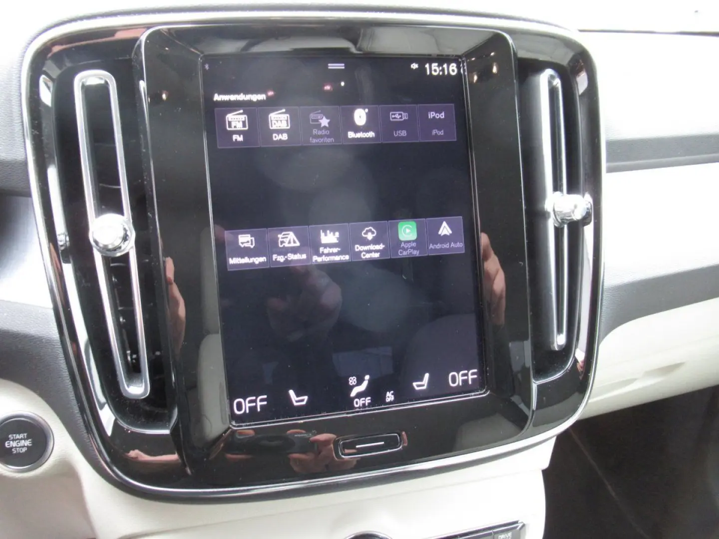 XC40 Recharge T4 Inscription Expression Automati