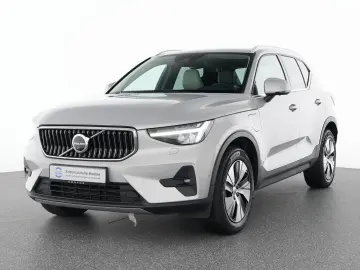 XC40 T4 Recharge Plus Bright 18  LICHT-PAKET 360