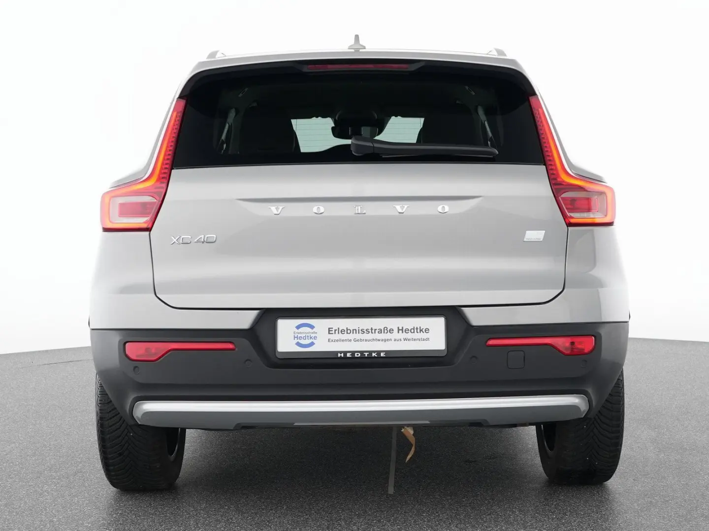 XC40 T4 Recharge Plus Bright 18