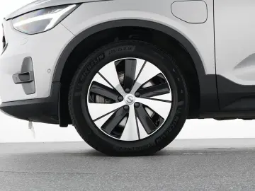 XC40 T4 Recharge Plus Bright 18